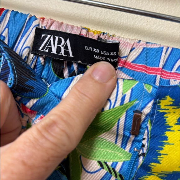 ZARA Wide Leg Floral Blue Red Silky Pants XS - Picture 6 of 10